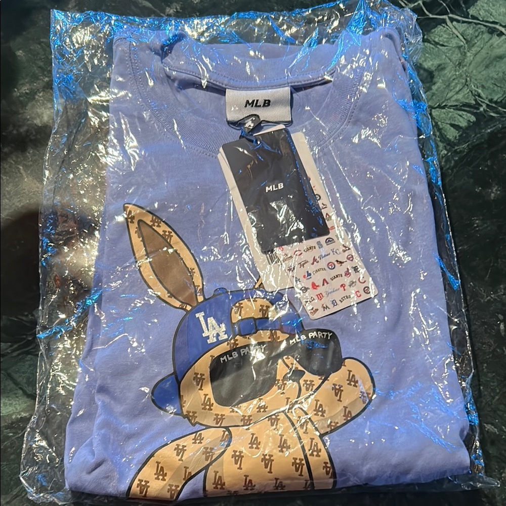 MLB Blue Graphic T-Shirt